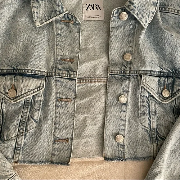 Zara Denim Jacket - Picture 3 of 4